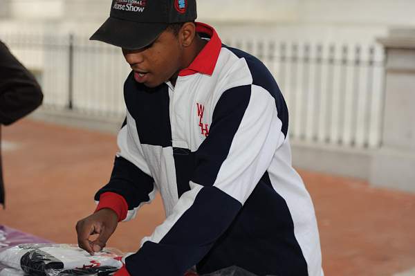 WIHS2-10-30-10-7306-KidsDay-DDeRosaPhoto.jpg