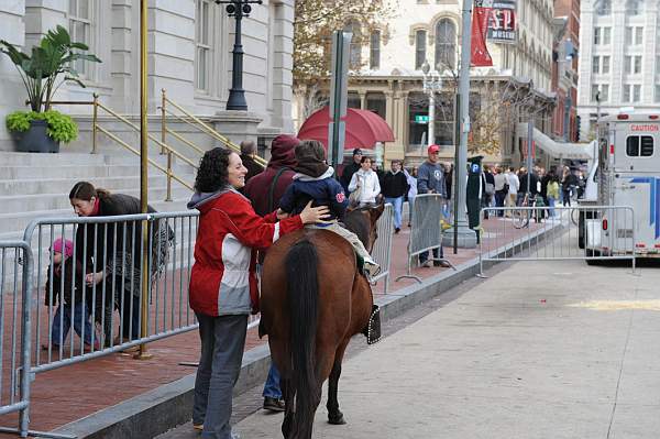 WIHS3-10-30-10-DSC_8185-KidsDay-DDeRosaPhoto.jpg
