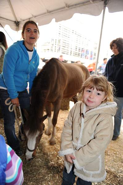 WIHS3-10-30-10-DSC_8236-KidsDay-DDeRosaPhoto.jpg