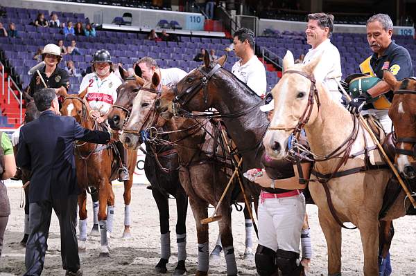 WIHS2-10-27-10-MilitaryPolo-2247-DDeRosaPhoto.jpg