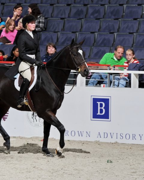 Brown-WIHS3-10-31-10-Cl191-RegHtrFinalsHrs-0346-Fargo-KimMaginnis-DDeRosaPhoto.jpg