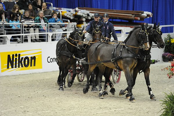 Nikon-WIHS2-10-29-10-6588-ChesterWeber-DDeRosaPhoto.jpg