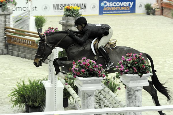 Washingtonian-WIHS1-10-26-10-Cl12-RgConfHtr-7425-Czech-TeddiMellencamp-DDeRosaPhoto.jpg