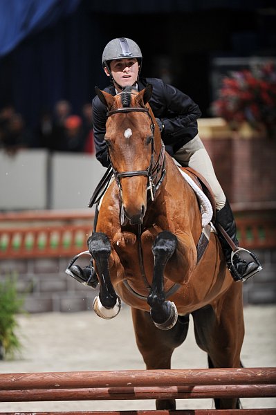 WIHS2-10-29-10-Cl181-WIHSEq-Htr-5714-MichaelHughes-CocoPop-DDeRosaPhoto.jpg