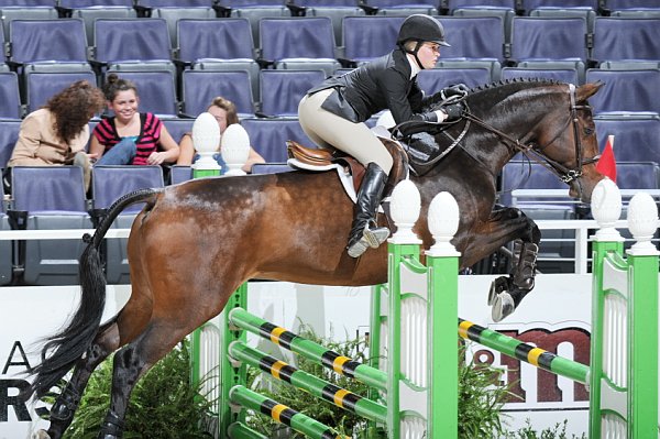 WIHS2-10-30-10-Cl182-WIHSEqJpr-8237-SamanthaRamsay-Cornello-DDeRosaPhoto.jpg
