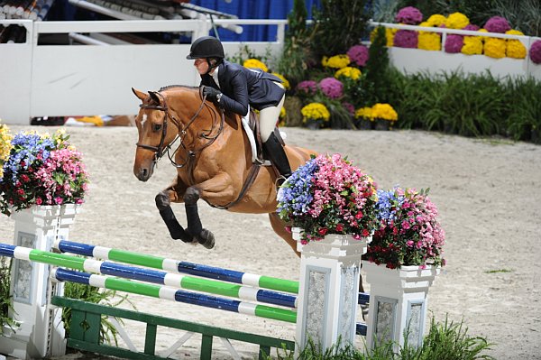 WIHS2-10-30-10-Cl182-WIHSEqJpr-8315-LauraPfeiffer-UpToDateVHGeelhof-DDeRosaPhoto.jpg
