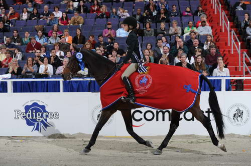 WIHS2-10-30-10-Cl182-WIHSEqFinals-8486-LillieKeenan-Uno-DDeRosaPhoto.jpg