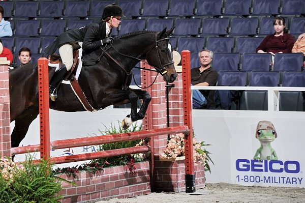 WIHS3-10-31-10-Cl191-RegHtrFinalsHrs-0349-Fargo-KimMaginnis-DDeRosaPhoto.jpg