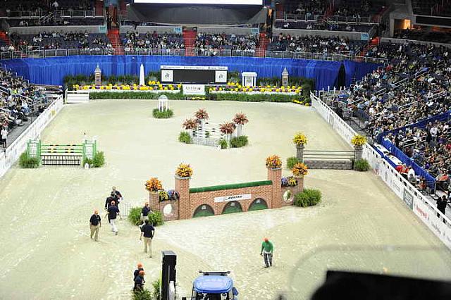 Arena-WIHS3-10-29-10-DSC_8103-DDeRosaPhoto.JPG
