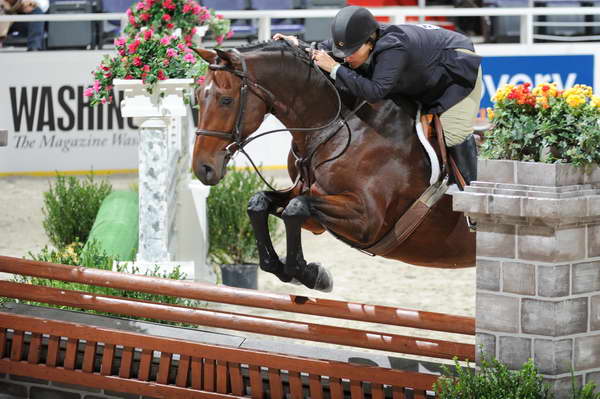 BridgetHallman-WIHS1-10-26-10-Cl52-A-O-Htr35-U-8796-DoTell-DDeRosaPhoto.jpg
