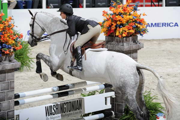 HasbrouckDonovan-WIHS2-10-30-10-Cl182-WIHSEqJpr-8334-Wagner-DDeRosaPhoto.JPG