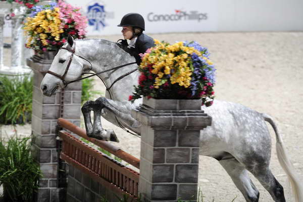 LillieKeenan-WIHS2-10-29-10-5171-Cruise-DDeRosaPhoto.JPG