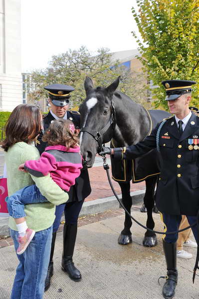 KidsDay-WIHS3-10-30-10-DSC_8169-KidsDay-DDeRosaPhoto.JPG