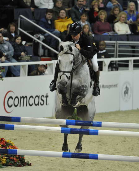 WIHS5-10-29-11-PresCup-1738-Carlo273-NickSkelton-DDeRosaPhoto