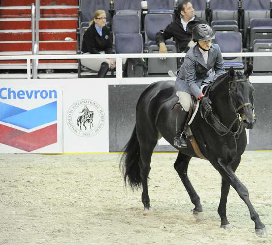 KeriGuanciale-Thoughtful-WIHS1-10-25-11-Cl52-AOHtrU35-7345-DDeRosaPhoto.JPG