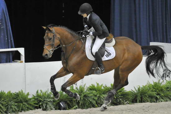 KaleyPratt-Shane-WIHS2-10-26-11-Cl189-AdAmJprCH-0989-DDeRosaPhoto.JPG