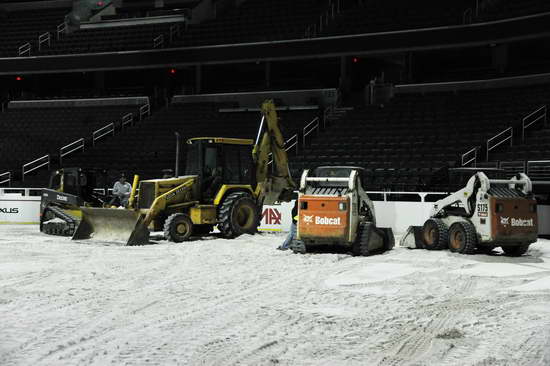 WIHS-10-23-11-DSC_5804-Setup-DDeRosaPhoto.JPG