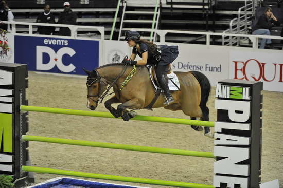WIHS-10-27-11-Cl211-Gambler-5523-Ligist-ReedKessler-DDeRosaPhoto.JPG