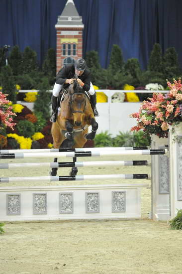 WIHS5-10-29-11-PresCup-1372-GreatAmerican-MarkLeone-DDeRosaPhoto