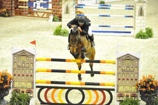 WIHS5-10-29-11-PresCup-1390-GreatAmerican-MarkLeone-DDeRosaPhoto