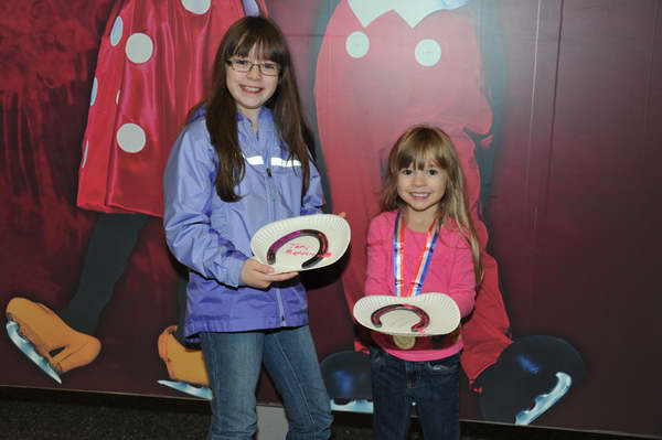 WIHS5-10-29-11-KidsDay-4878-DDeRosaPhoto.JPG