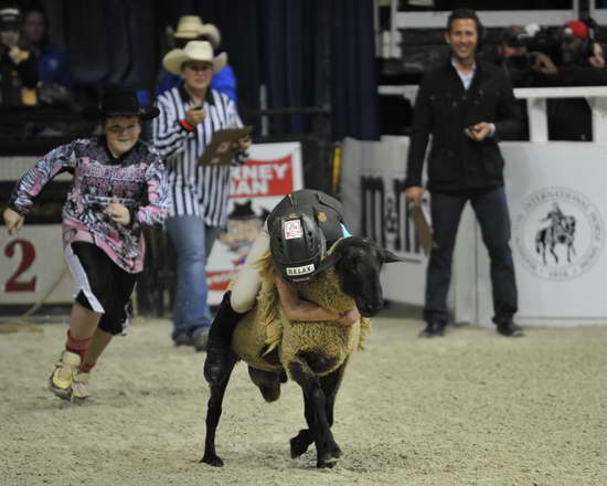 WIHS3-10-27-11-MuttonBusting-2563-DDeRosaPhoto.JPG