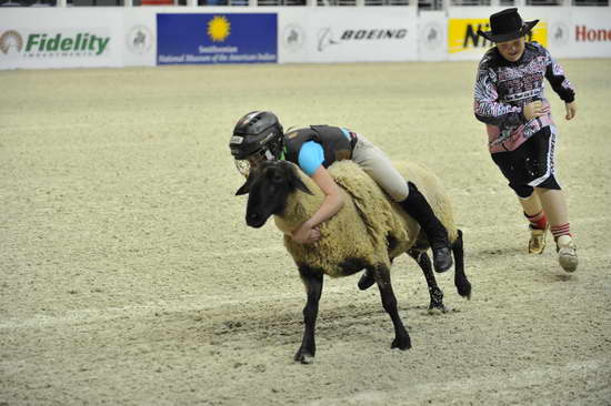 WIHS3-10-27-11-MuttonBusting-2590-DDeRosaPhoto.JPG