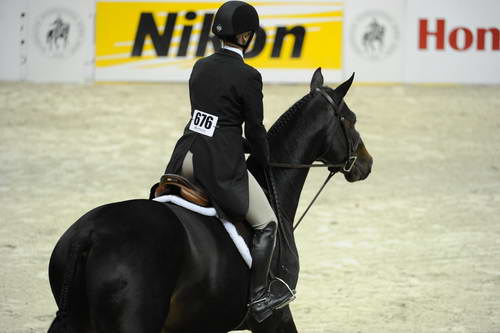 Action-WIHS1-10-25-11-Cl186ChHtrCH-DSC 7646-NobleBlue-KristenBowman-DDeRosaPhoto