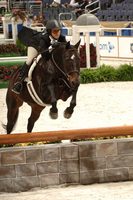 78-WIHS-JessieLeiner-GoldOrder-10-25-05-ChildrensHtrs-DDPhoto.JPG