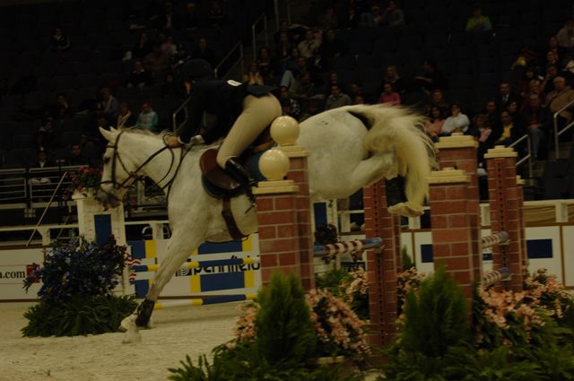 02-WIHS-CharlotteVita-Finzi-Sara-10-26-06-ChJprs-DDPhoto.JPG