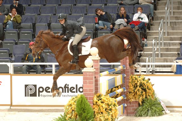 011-WIHS-JessicaSpeiser-CalinodeLezeaux-10-27-05-Class202-DDPhoto.JPG
