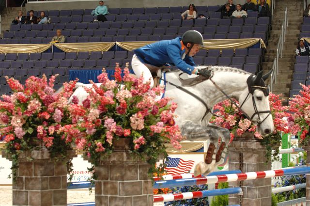 089-WIHS-GercoSchroder-EurocommerceAcapulco-10-27-05-Class210-DDPhoto.JPG
