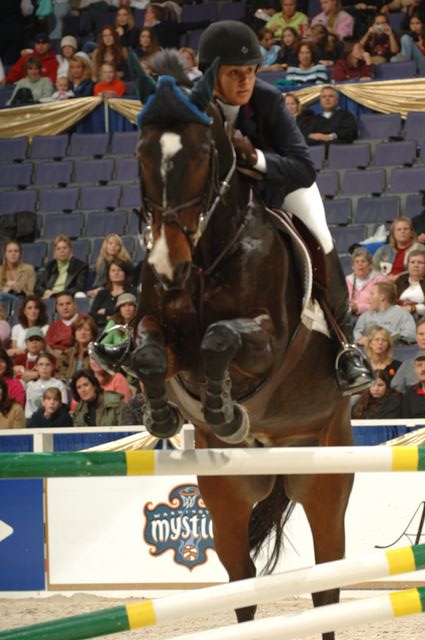053-WIHS-CaitlinVenezia-Garoucha-10-28-05-Accumulator-DDPhoto.JPG