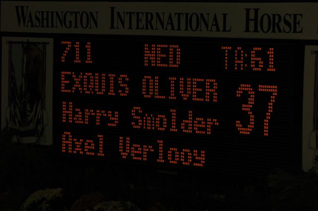 030-WIHS-HarrySmolders-ExquisOliverQ-10-28-05-CL211OpJpr-DDPhoto.JPG