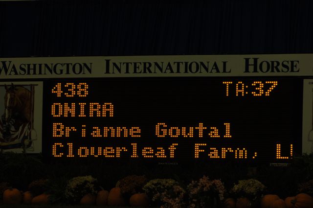 068-WIHS-BrianneGoutal-Onira-JrJumper203-10-29-05-DDPhoto.JPG