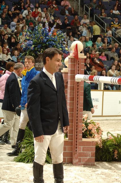 006-WIHS--JimmyTorano-10-29-05-DDPhoto.JPG