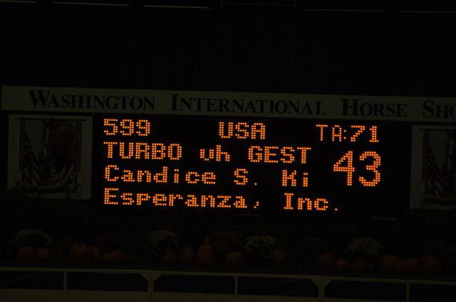 080-WIHS-CandiceKing-Turbo-vh-Gest-10-29-05-DDPhoto.JPG