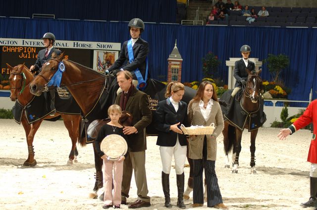105-WIHS-JulieWelles-Lando-10-29-05-EqClassicFinal-183-DDPhoto.JPG