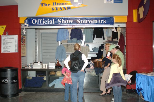051-WIHS-10-30-05-DDPhoto.JPG