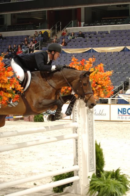 086-WIHS-McLainWard-Goldika559-10-27-05-Class210-DDPhoto.JPG