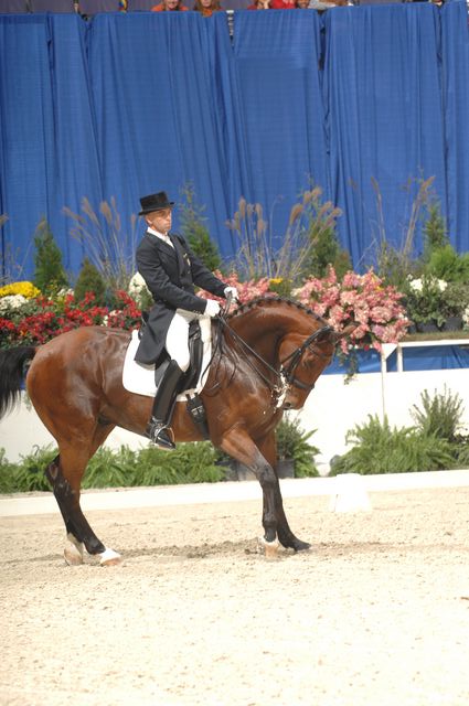 817-WIHS-10-27-06-&copy;DeRosaPhoto.JPG
