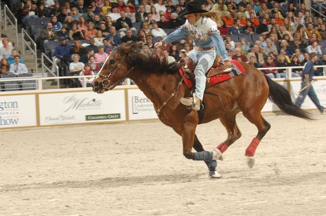 666-BarrelRacing-KelseyFree-WIHS-10-27-06-&copy;DeRosaPhoto.JPG