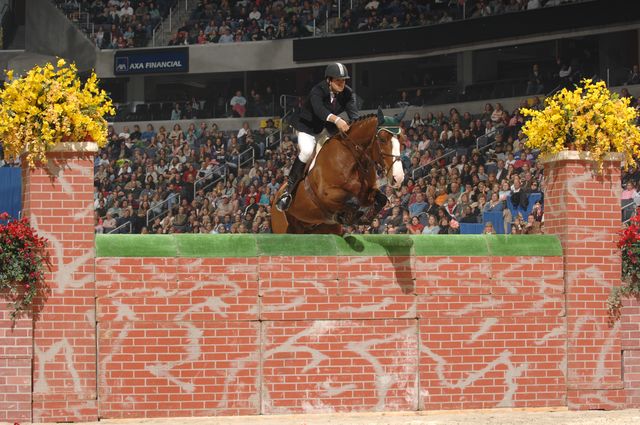 858-EvanColuccio-TornadoR-WIHS-10-27-06-&copy;DeRosaPhoto.JPG