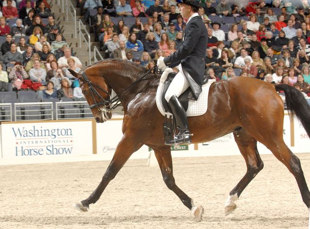 812-GeorgeWilliams-Marnix-WIHS-10-27-06-&copy;DeRosaPhoto.JPG