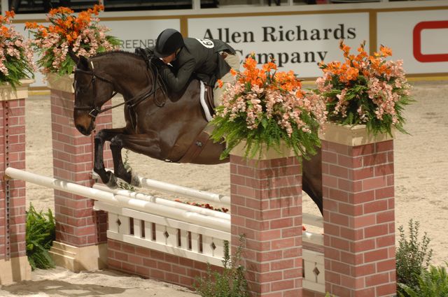 408-MidnightDate-RachelGeiger-WIHS-10-24-06-&copy;DeRosaPhoto.JPG