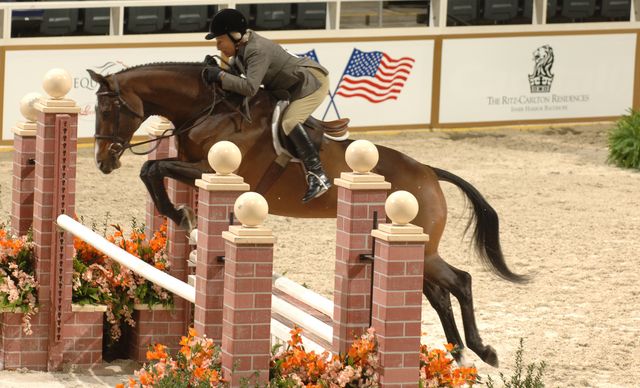 475-Estrella-BettyOare-WIHS-10-24-06-&copy;DeRosaPhoto.JPG