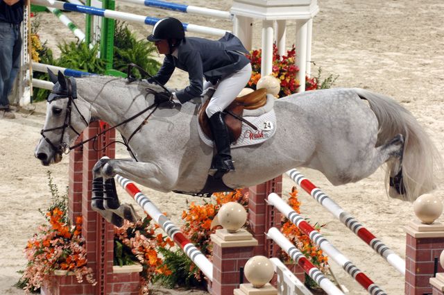 239-LauraKraut-MissIndependent-WIHS-10-27-06-&copy;DeRosaPhoto.JPG