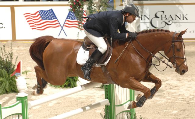 279-JimmyTorano-OrmsbyHill-WIHS-10-27-06-&copy;DeRosaPhoto.JPG
