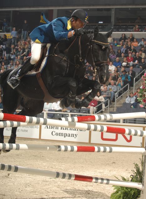 526-HarrieSmolders-ExquisQuebec-WIHS-10-27-06-&copy;DeRosaPhoto.JPG