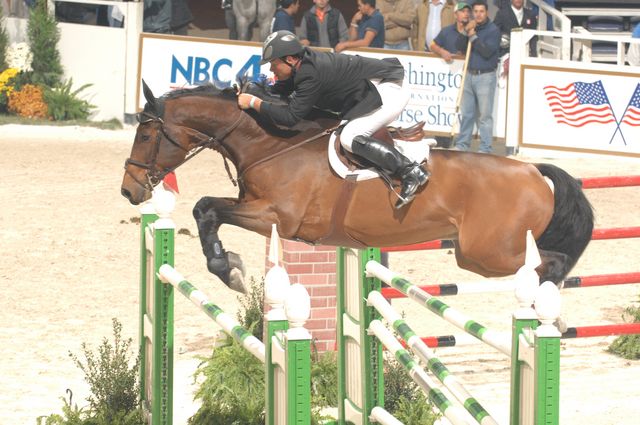 931-MarkLeone-GreatAmerican-WIHS-10-28-06-&copy;DeRosaPhoto.JPG